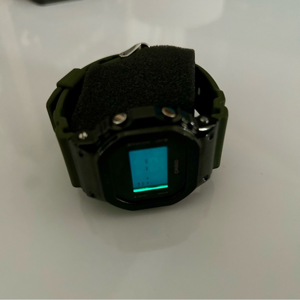 Rare Casio G-Shock watch - Picture 2 of 3